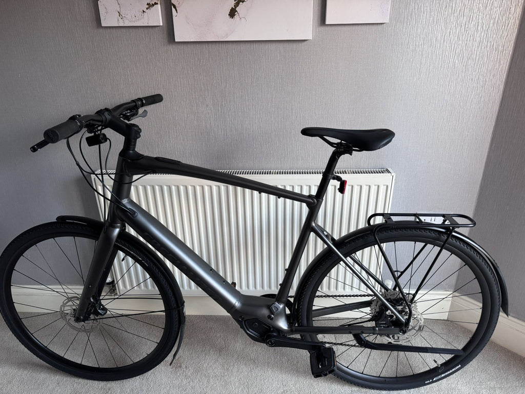Nearly new Specialized Vado SL 4.0 XL bike for sale with warranty