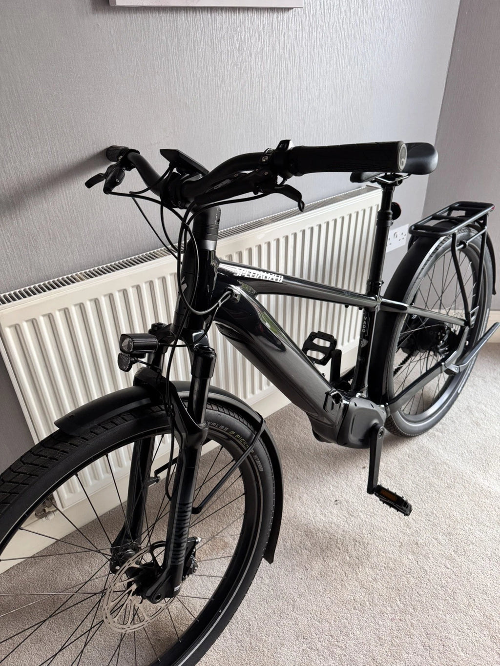 Nearly new Condition Specialized Turbo Vado 5.0 Small bike 390m done for sale