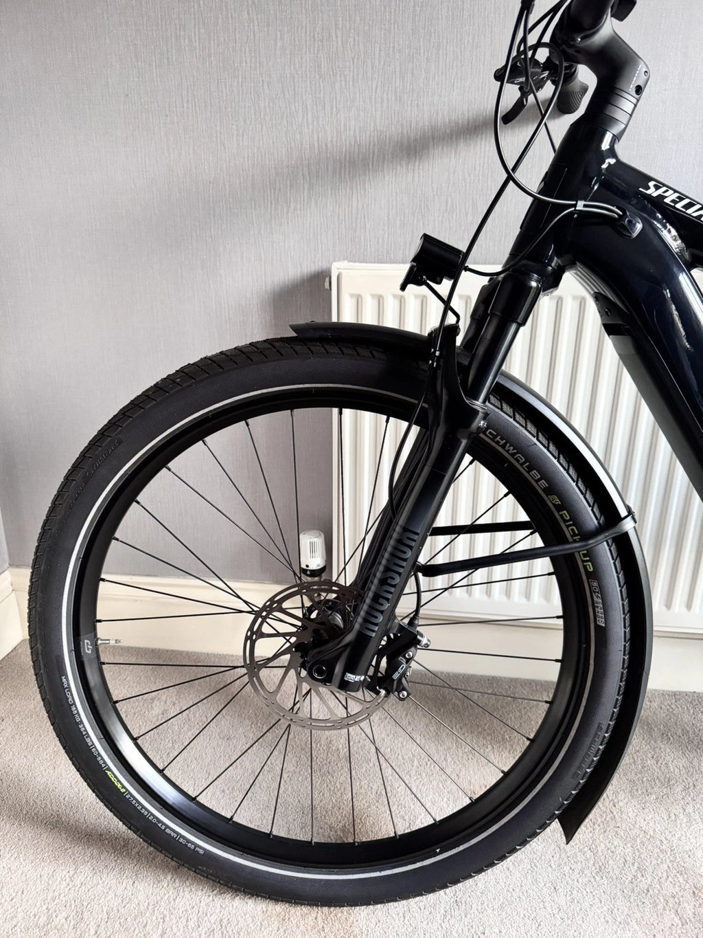 Nearly new Condition Specialized Turbo Vado 5.0 Small bike 390m done for sale