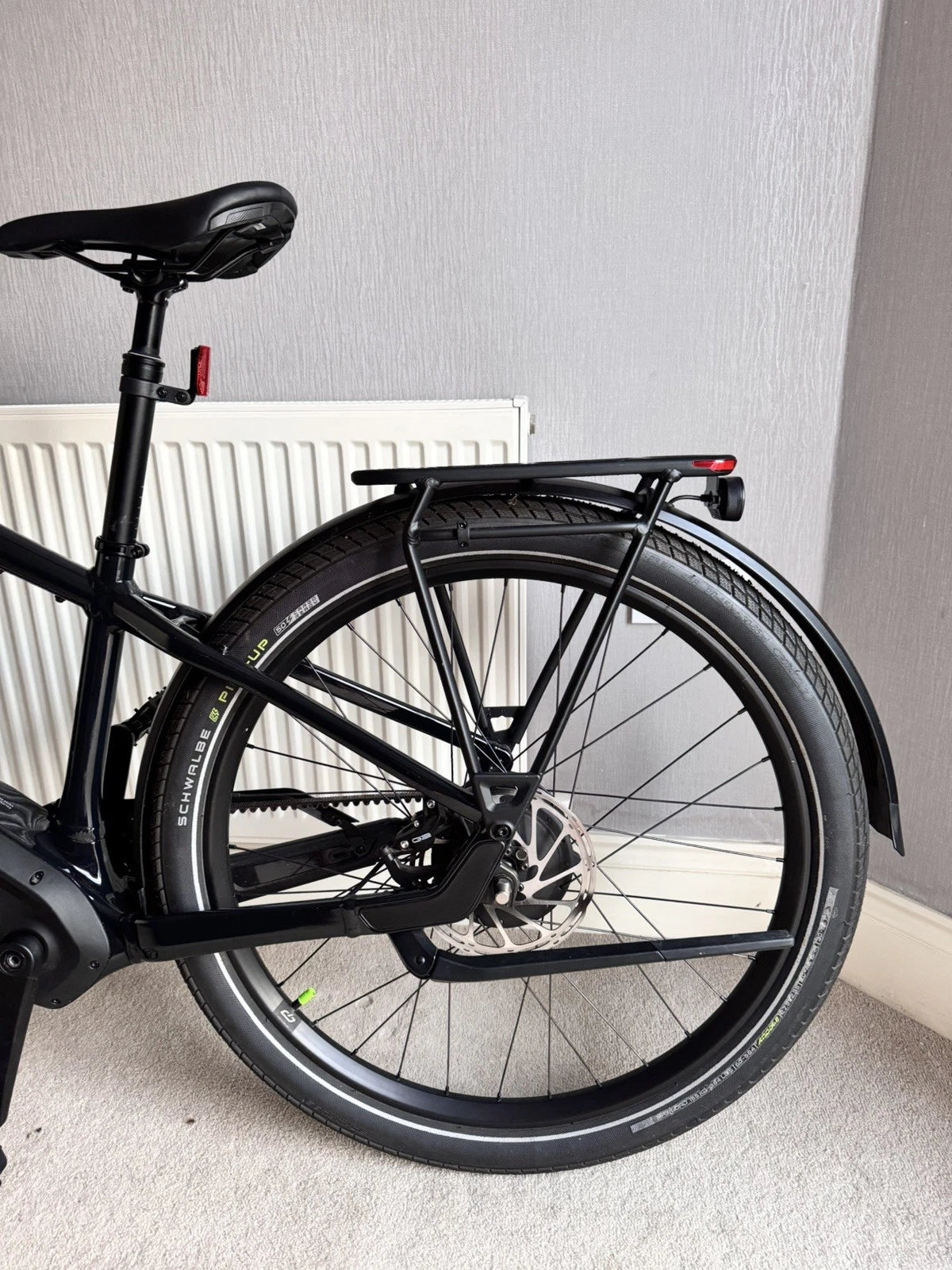 Nearly new Condition Specialized Turbo Vado 5.0 Small bike 390m done for sale