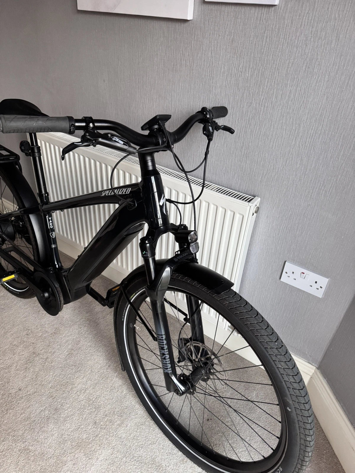 Nearly new Condition Specialized Turbo Vado 5.0 Small bike 390m done for sale