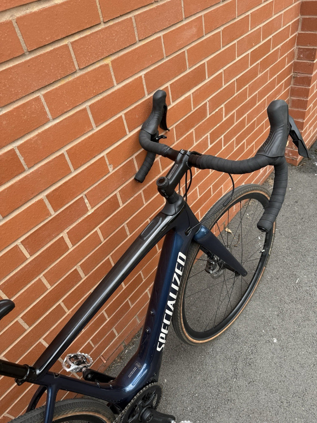 Nearly new Specialized Turbo Creo SL Comp Carbon Gravel Bike 2021 Large Size